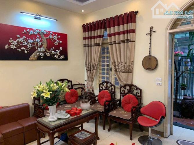 BÁN NHÀ PHÂN LÔ PHỐ NGUYỄN LÂN DT68M2 - Ô TÔ CHẠY VÒNG QUOANH - 18 TỶ - 4