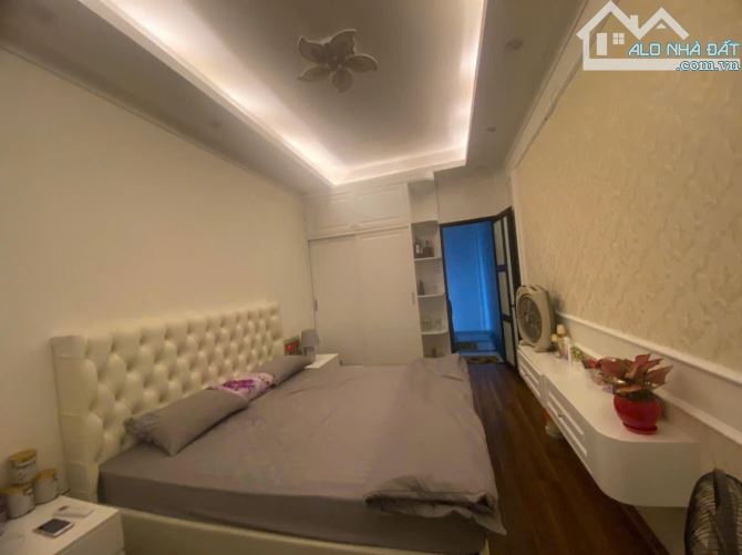 Cần Bán Nhà Đẹp Phú Thượng, Sát Cạnh Ciputra Đẳng Cấp, Full Nội Thất, 30m Ra Ô Tô Tránh - 4