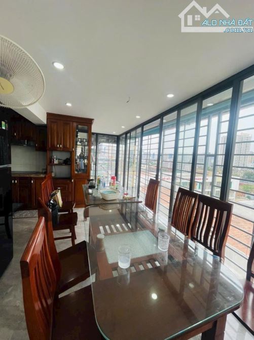 CHUNG CƯ GIẢNG VÕ BA ĐÌNH 100M T8 7TỶ THOÁNG SÁNG  VIEW HỒ TẶNG FULL NỘI THHIẾỞ SƯỚNG - 4
