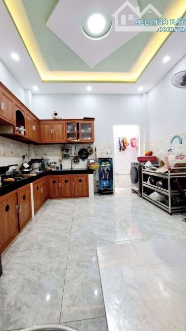 HẺM XE HƠI - LÊ TRỌNG TẤN - TÂY THẠNH - TÂN PHÚ - 56M2 - 4TẦNG - 6tỷ8  TL - 4