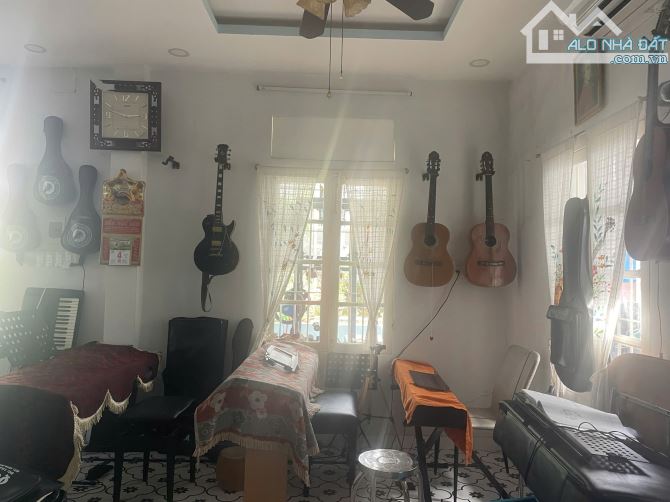 Bán đất tặng nhà vườn kiệt 148 Nguyễn Huệ. Kiệt bên cạnh Cung An Định - 4