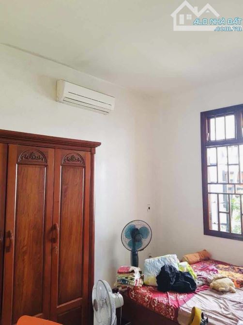 HIẾM - NHÀ KIỆT OTO HOÀNG DIỆU - 3 TẦNG - 73m2 - MT 6m2 - NHỈNH NHẸ 6TỶ. - 4