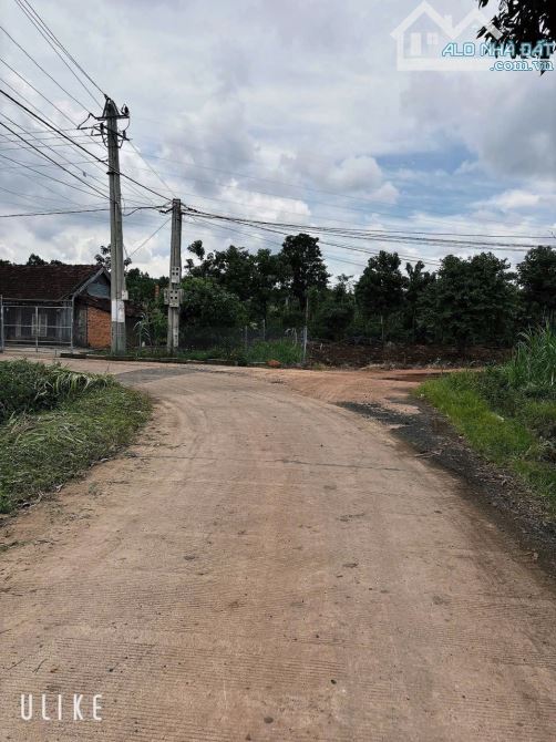 BÁN 9 SÀO THÔN 2 EAKAO LÀM VIEW NGHỈ DƯỠNG LÝ TƯỞNG, 3Tỷ900 - 4