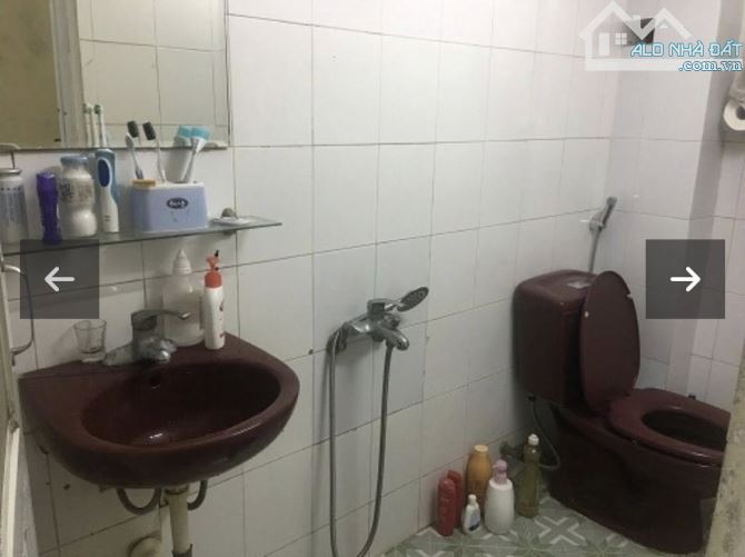 Cho thuê nhà ngõ 160 Giải Phóng 2 tầng x 50m2, 3 ngủ, 2 WC, 8.5 Triệu có tl - 4