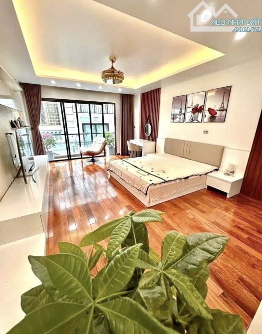 Phố hiếm Liễu Giai, phân lô, ô tô vào nhà, 51m, mặt tiền 4.3m, chỉ 20 tỷ - 4