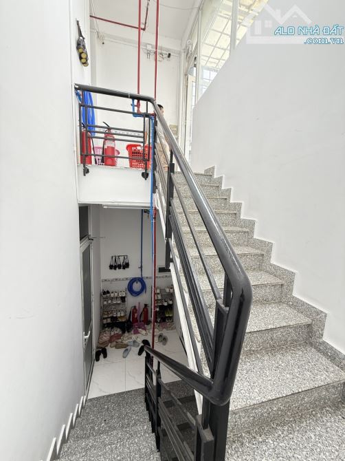 Bán tòa CHDV 5 tầng có ô lấp thang máy, 87m2 ngang 5.1m ngay chợ Bà Chiểu thu nhập ổn dịnh - 4