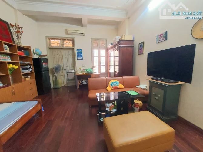 CHÍNH CHỦ GỬI BÁN NHÀ MẶT PHỐ ĐẶNG THÙY TRÂM – 75M² –4 TẦNG – MẶT TIỀN 4.7M – GIÁ 33.9TỶ - 4