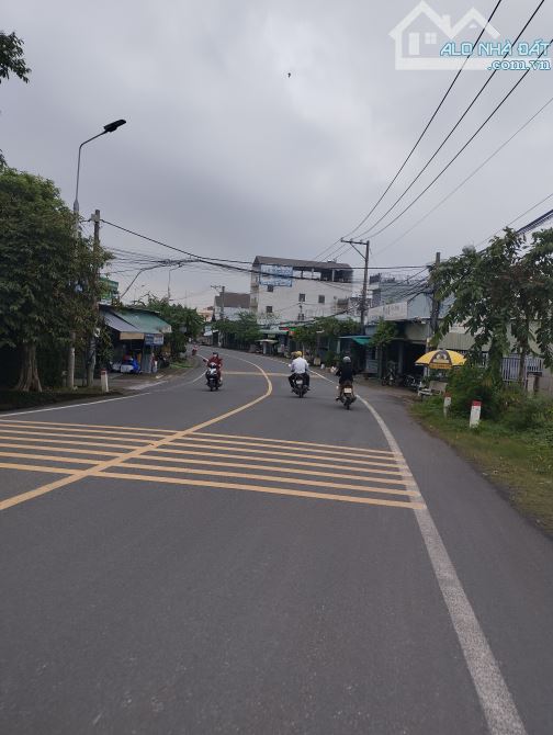 Bán nhà c4 mới xây đang hoàn thiện Tân Bình,Vĩnh Cửu - 4