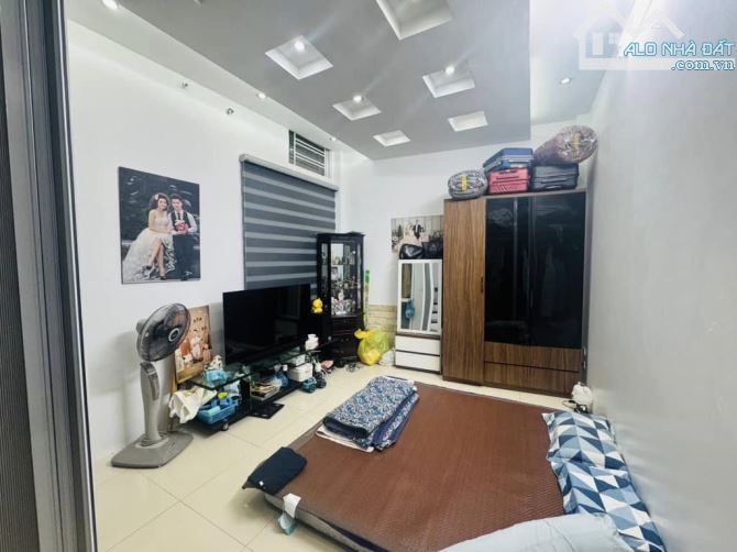 Lô góc ô tô tránh mặt ngõ Trường Chinh, ngõ thông 30m ra MP, DT 55m2, MT 4,5m, 14,6 tỷ - 4