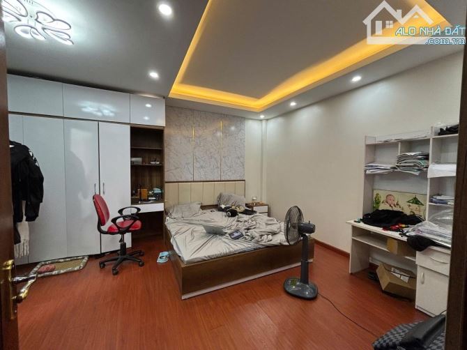KHUẤT DUY TIẾN PHÂN LÔ MẶT PHỐ 42M 6 TẦNG  GIÁ 16.5 TỶ.KINH DOANH NGÀY ĐÊM - 4