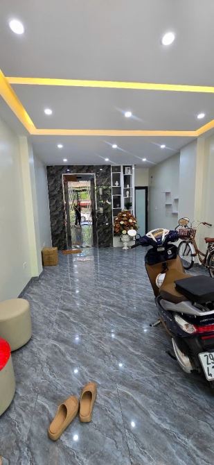 ✅ BÁN NHÀ VĂN LA 35M² X 6T MT 3,6M GIÁ 14,9 TỶ - 4