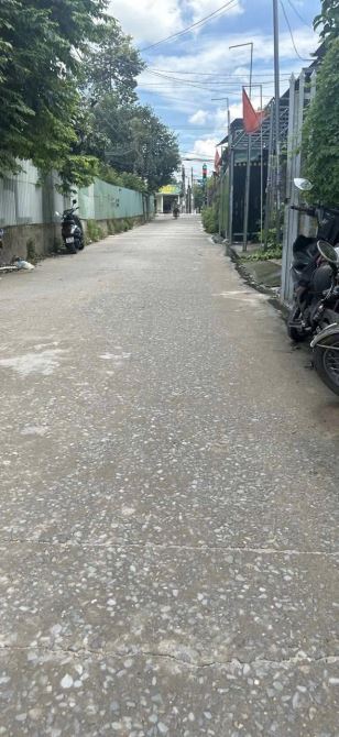 Bán nhà mặt tiền đường hẻm 385 Lê Hồng Phong 3phòng ngủ, 2 WC, sân đậu 2 ôtô. - 4