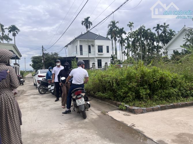 Bán lô góc cực đẹp tại Lâm Động, Thuỷ Nguyên, Hải Phòng oto 16 chỗ đỗ cửa giá 1tỷ7xx - 3