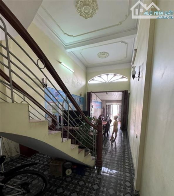 Bán nhà Cát Bi,  Thành Tô, Hải An,  3 tầng, 46m2, 5 tỷ. - 4