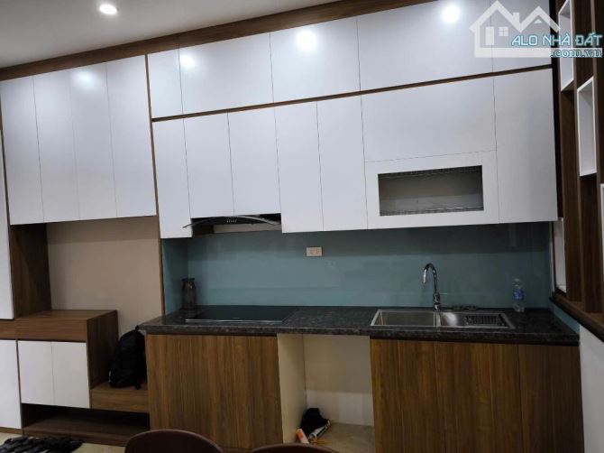Cổ Nhuế phân lô  gần ô tô tránh - 6 tầng thang máy mới - 4