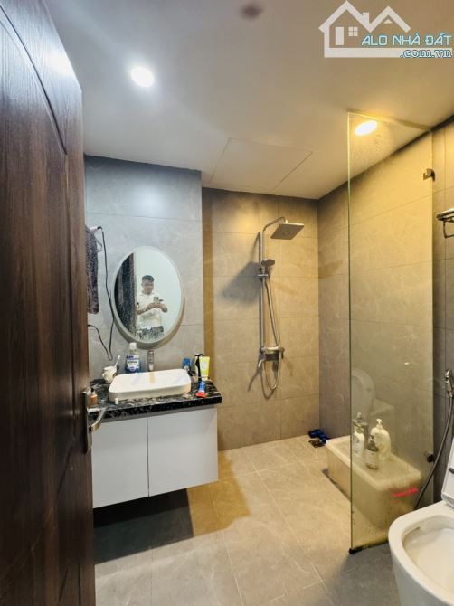 BÁN NHÀ ĐÀM QUANG TRUNG 50M² X 5 TẦNG 8.5 TỶ CÓ TL  LÔ GÓC, 30M RA MẶT PHỐ, FULL NỘI THẤT - 4