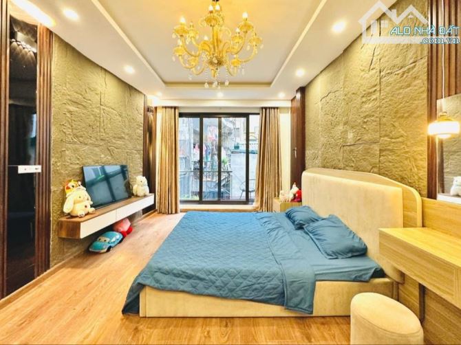 Bán lô góc 7 tầng Vạn Phúc, Ba Đình mặt đường kinh doanh ô tô tránh, DT 69m2, MT 6m - 4