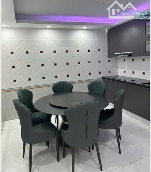 Bán nhà mặt đường Tô Vũ, Văn Cao, vị trí đẹp, kinh doanh tốt - 4