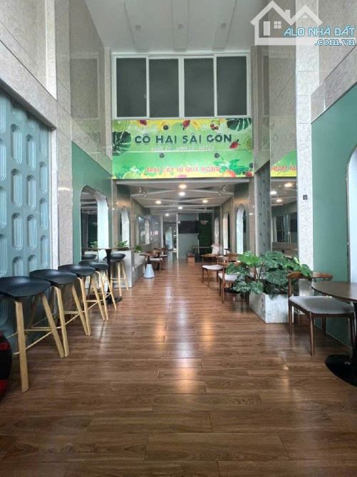 Nhà mặt tiền Nguyễn Văn Nghi 101m² 4 tầng 7pn, đối diện Đại học Công nghiệp, 23.5 tỷ tl - 4