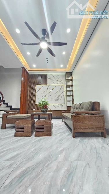 Bán nhà 5 tầng, full nội thất, trung tâm Phúc Lợi, diện tích 50m2, mặt tiền 4m, giá 6 tỷ+ - 4