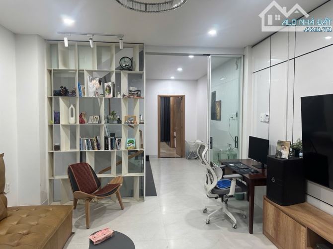 NHÀ 4 TẦNG – GARA Ô TÔ – SÁT LÊ TRỌNG TẤN, AEON MALL TÂN PHÚ – 74M² – CHỈ 8.8 TỶ - 4