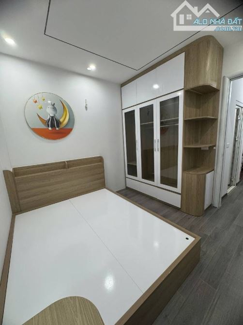 NHÀ ĐẸP MỸ ĐÌNH 1 – DÂN XÂY TÂM HUYẾT – FULL NỘI THẤT – CHỈ 8.95 TỶ 📍 Vị trí: Mỹ Đình 1, - 4