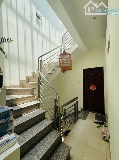 Bán Nhà Hẻm Nhựa Ô Tô 6m, Mặt Tiền Thoại NGọc Hầu, Tân Phú, 7.8Tỷ, 71m2(4,1x17), 4Tầng - 4