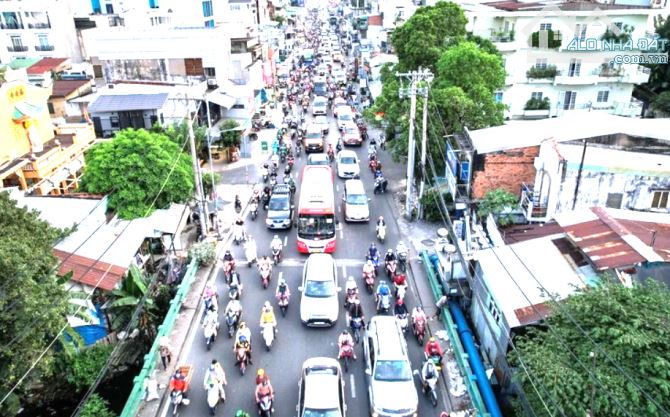 Bán nhà hẻm 1/ Đinh Bộ Lĩnh Bình Thạnh, 2PN, full nội thất xịn sò, chỉ 2.x tỷ - 4
