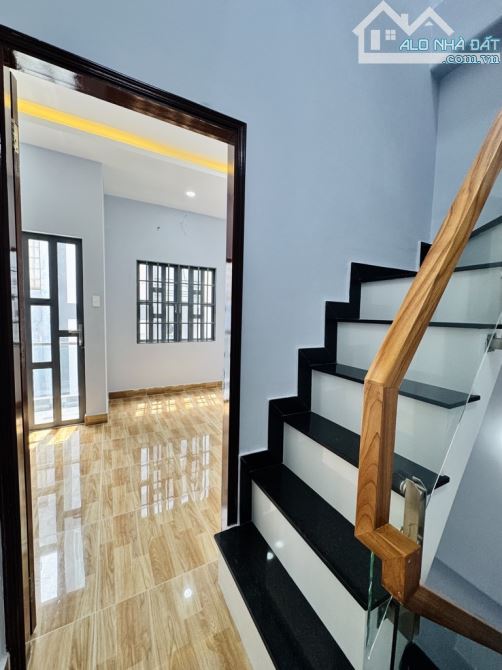 -CHỈ 5 TỶ XX , 4 TẦNG HCĐ, KHU VIP Q,10. CÁCH 20M, HXH, NHÀ HẺM Đ. ĐỒNG NAI - - 4