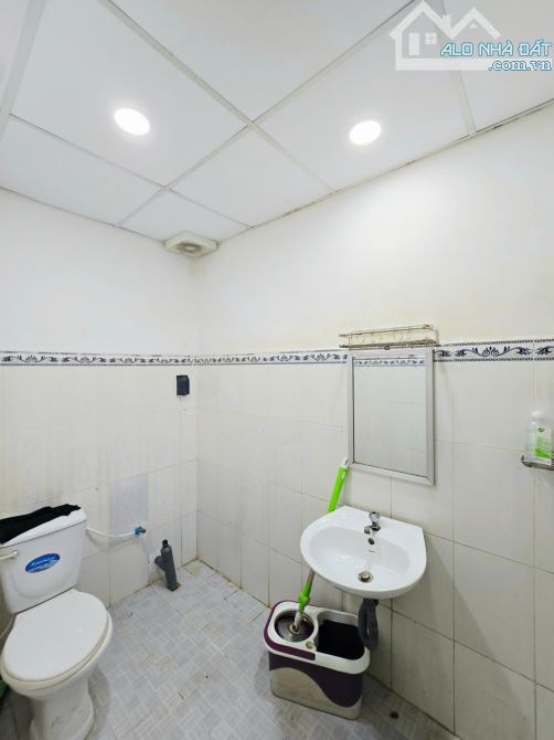 🏡 HXH, HẺM 220 VÕ VĂN HÁT, 65m2, TRỆT LỮNG,SỔ HỒNG RIÊNG HOÀN CÔNG, 4 tỷ (còn bớt). - 4