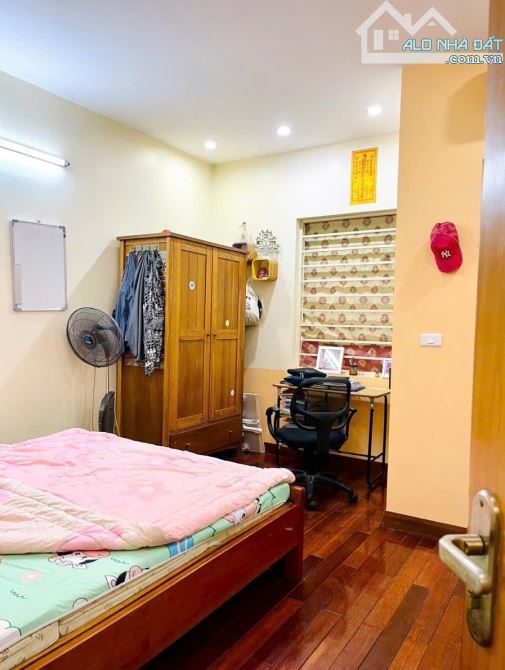 Bán nhà Bồ Đề, Long Biên 50m2, 5 tầng, mt 4m, ô tô thông, vào nhà, 13.8 tỷ - 4