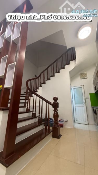 🏡 BÁN NHÀ NGÕ 718 ĐƯỜNG LÁNG – 47M² – 7 TẦNG – MẶT TIỀN 4,3M – GIÁ 11,8 TỶ – TRUNG TÂM - 4