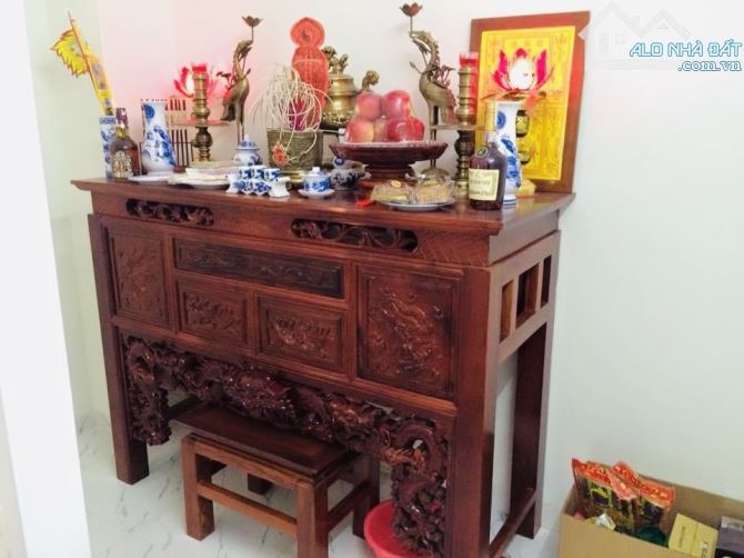 BÁN NHÀ ĐÀM QUANG TRUNG - LONG BIÊN - 36.6M2 - VIEW VƯỜN HOA - Ô TÔ CÁCH 18M - 6.15 TỶ - 4