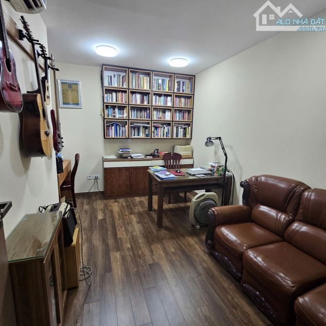 BÁN CHUNG CƯ VIP1,  L4 KĐT CIPUTRA, PHẠM VĂN ĐỒNG, BẮC TỪ LIÊM. 119M2 – 3PN. 11,3 TỶ - 4