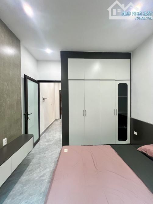 TAM TRINH , 35M2 , NHÀ SÁT PHỐ , 3 GÁC ĐỖ CỬA , LÔ GÓC 2 THOÁNG , FULL NỘI THẤT , 7,6 TỶ - 4