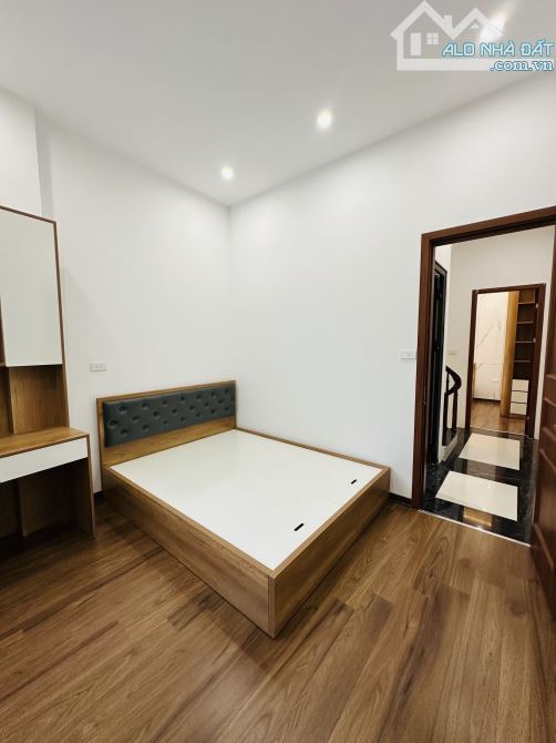 Nhà Dân Lô Góc 3 Thoáng Nội Thất Đẹp , Giá Tốt Nhất Thị Trường - 5