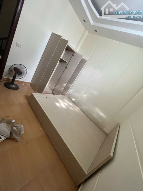 BÁN NHÀ NGÕ NÔNG GẦN PHỐ 8,8 TỶ 35m 5 TẦNG MT 3,5m Ô TÔ ĐỖ CỬA VÕ CHÍ CÔNG CẦU GIẤY - 5