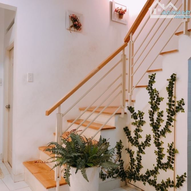 93M2 - 3 TẦNG- PHÒNG NGỦ TRỆT - NGUYỄN VĂN ĐẬU, BÌNH THẠNH - HẺM Ô TÔ -CHỈ 11 TỶ - 5
