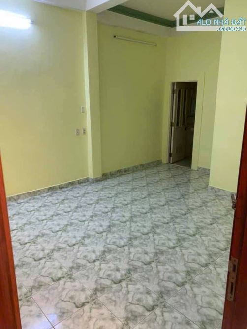 B.ÁN NH.À QUÁ RẺ - 124M2 - NGANG 8 DÀI 16 - 4TẦNG - HẺM XE TẢI THÔNG - LẠC LONG QUÂN - PHƯ - 5