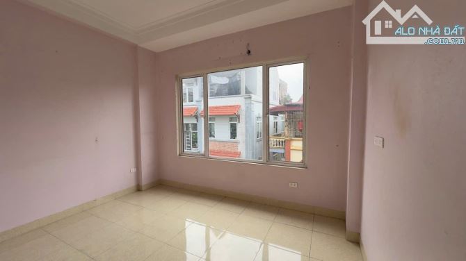 Cho thuê nhà nguyên căn Vũ Xuân Thiều, Long Biên - Ô tô tránh, Vỉa hè, Thông sàn KD - 5