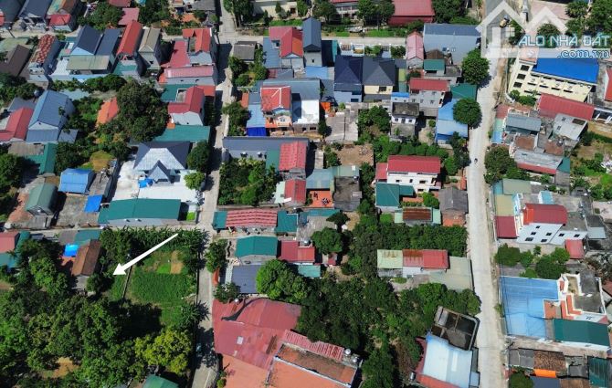 - Bán đất DT 163m - ngay UB, trường học - chỉ hơn 2 tỷ - 5