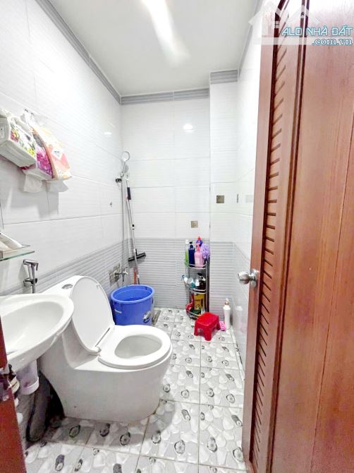 Bán nhà 1 lầu hẻm 3m đường Âu Dương Lân P.Chánh Hưng Quận 8 - 5