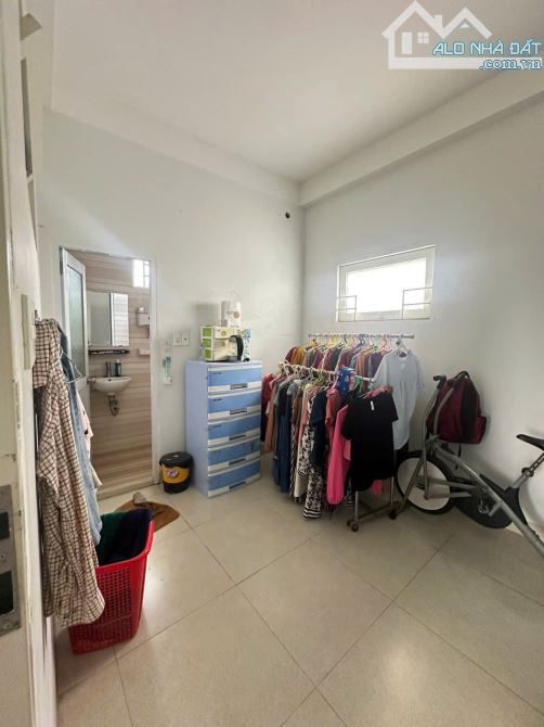 Chuyển Nhượng Nhà 4 Tầng mt Đường Liên Hoa - Nha Trang  -dtich: 48m2 , hoàn công 144m2í - 5
