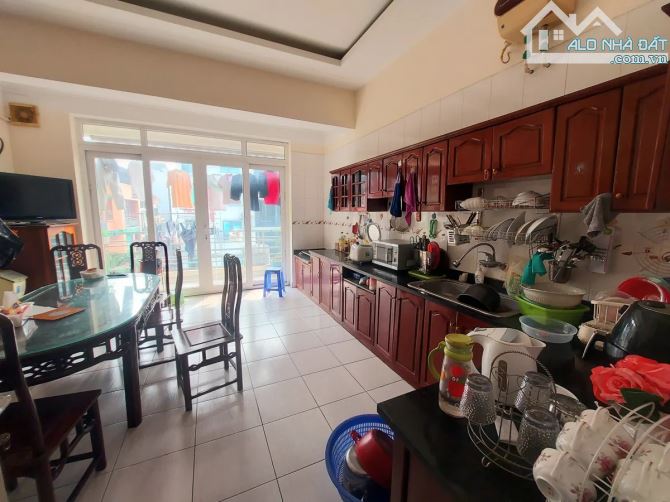 CHÍNH CHỦ GỬI BÁN NHÀ MẶT PHỐ ĐẶNG THÙY TRÂM – 75M² –4 TẦNG – MẶT TIỀN 4.7M – GIÁ 33.9TỶ - 5