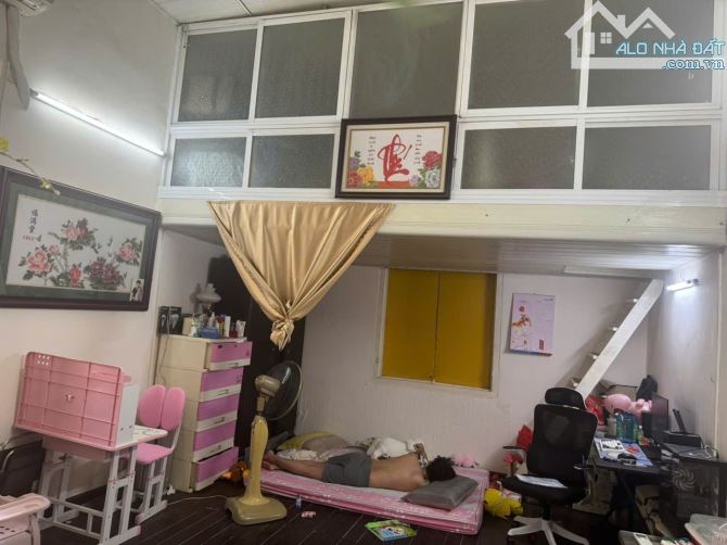 BÁN  BIỆT THỰ CỔ TẬP THỂ TẦNG 2, TRIỆU VIỆT VƯƠNG, HAI BÀ TRƯNG. 60M²,2PN. 5,5 TỶ - 5