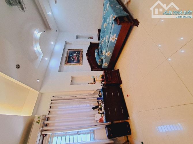 💥 🔥LÒ GỐM QUẬN 6 - SÁT VIEW SÔNG THOÁNG MÁT - 6.5m x14.5 - 4 TẦNG - 2 MẶT HẺM Ô TÔ - 5