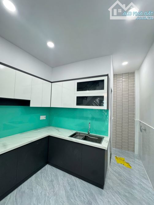 Nhà Mới Tân Kỳ Tân Quý - HXH 4m Aeon Tân Phú - Giá Nhỉnh 4 Tỷ - 5