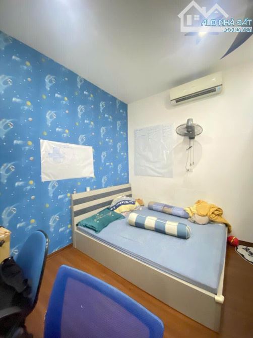 BÁN CĂN HỘ TẬP THỂ VĨNH PHÚC KHU 7,2Ha, QUẬN BA ĐÌNH TẦNG 4 76m2 5,5 tỷ. - 5