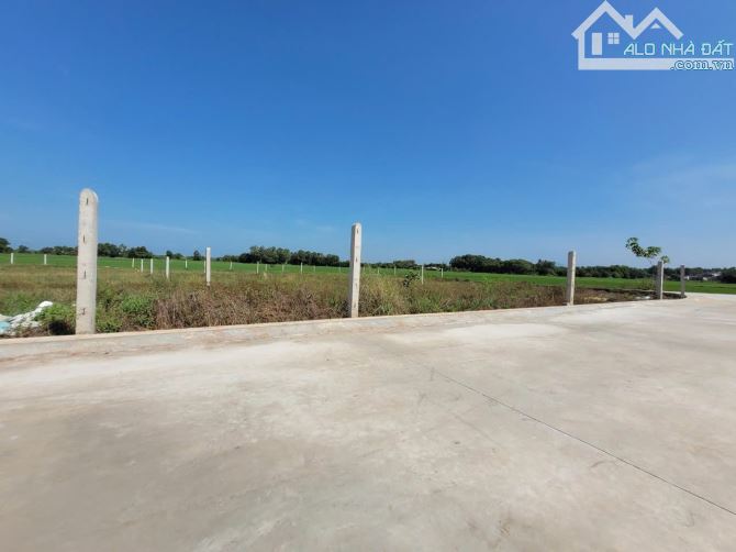5x39 có thổ, gần cổng KCN. Đường bê tông. 350tr - 5