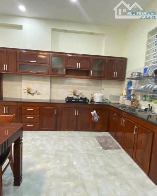 Cho thuê nhà mặt tiền xuân hồng đối diện bệnh viện nhi giá 17 triệu - 5